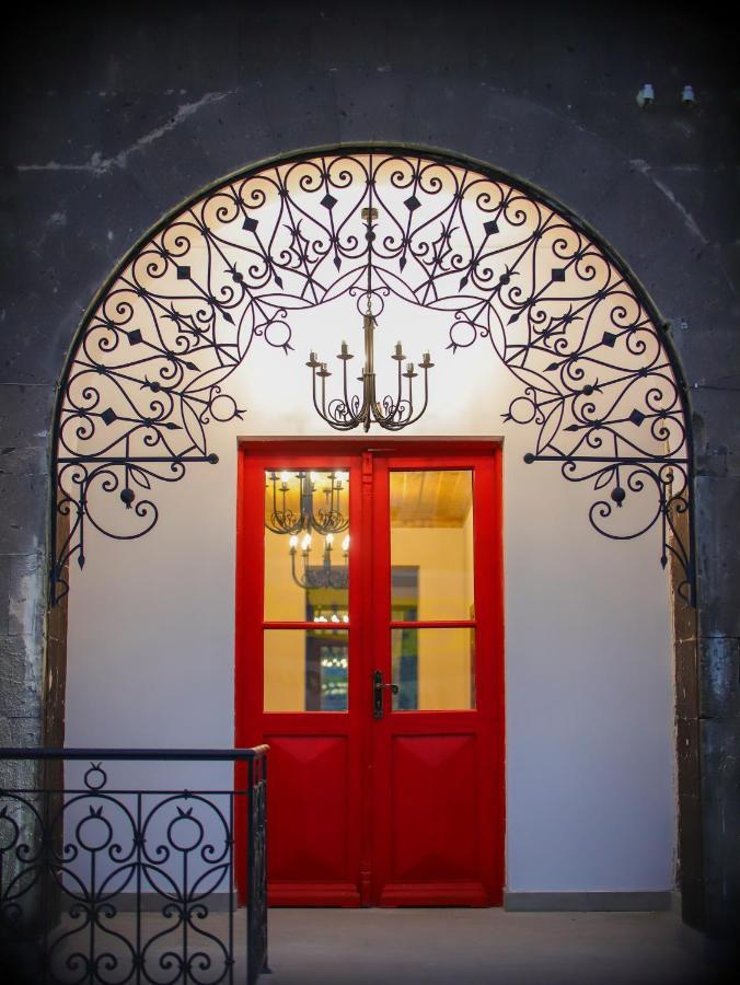 Nur Guest House Ghiumri Exterior foto