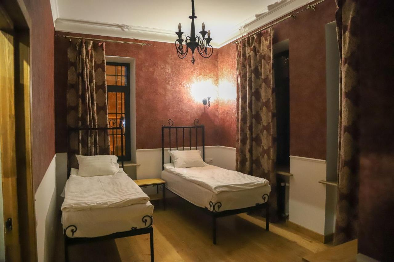 Nur Guest House Ghiumri Exterior foto
