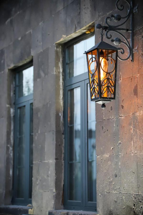 Nur Guest House Ghiumri Exterior foto